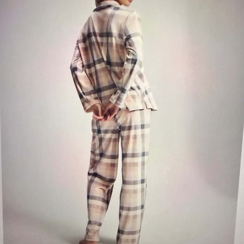 SOMA Microfleece PJ Set Notch Neck Jogger Pants Prism Plaid Grey L New W/ Tags - Picture 3 of 5